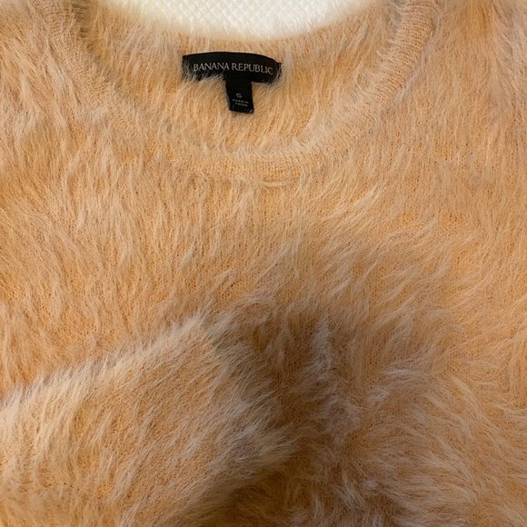 Banana Republic | Crewneck Sweater - Picture 2 of 4